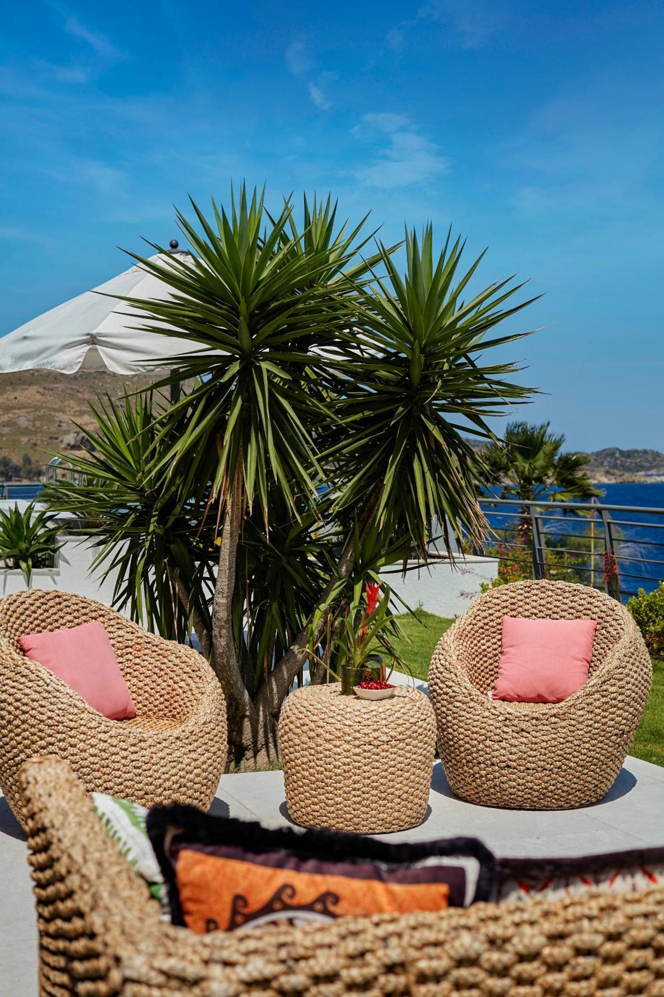 Root Redrock Yalikavak Villa Bagian luar foto