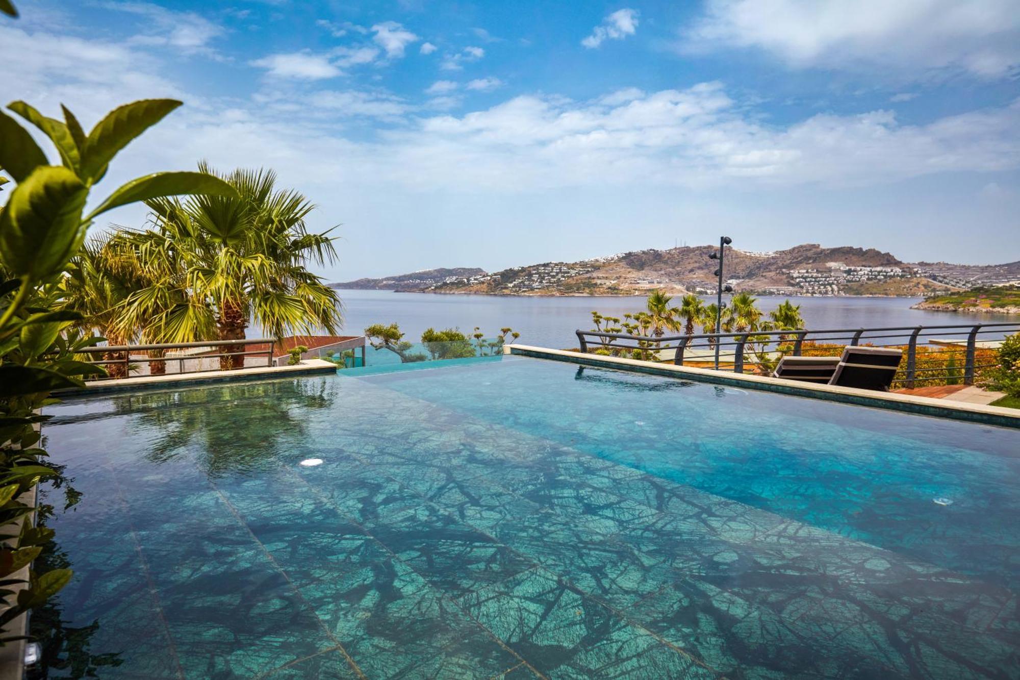 Root Redrock Yalikavak Villa Bagian luar foto